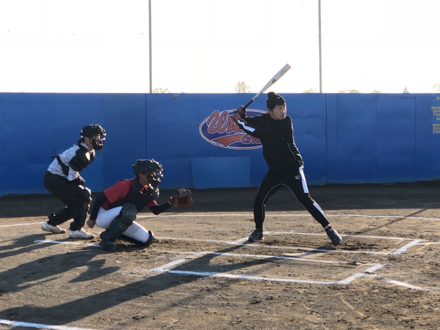 ジャイアンツ長野久義選手が当団を訪問_00