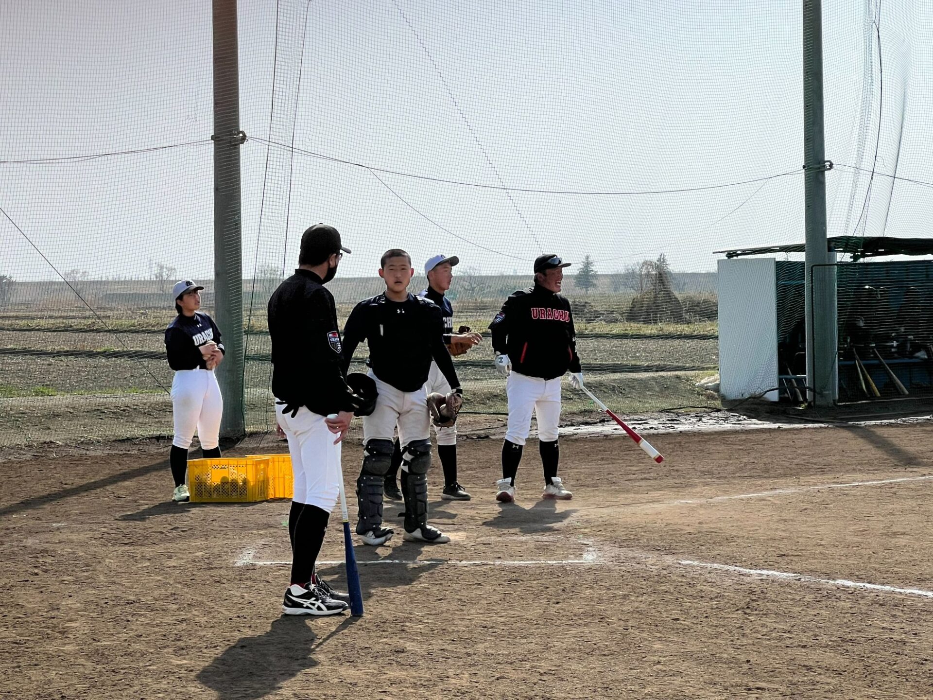 足並み揃える_00