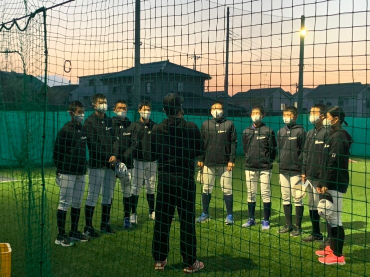 新三年生ナイター練習_00